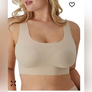 Bali Comfort Revolution EasyLite Shaping Wireless Bra DF3491 Like new